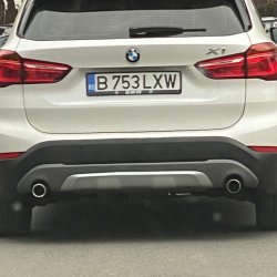 BMW - B753LXW